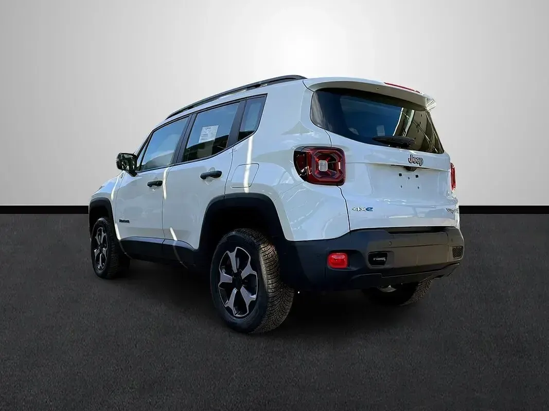 Usado Jeep Renegade Overland 240 CV (176 kW) 2024 Rojo SUV