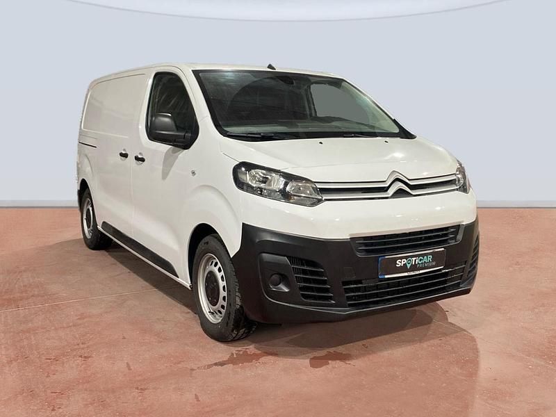 Usado Citroën Jumpy 120 CV (88 kW) 2024 Blanco Monovolumen
