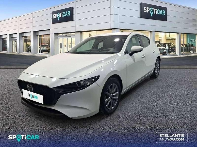 Blanco Usado 2024 Mazda 3 Prime-Line Berlina | 22.950 € - Imagen 1/4