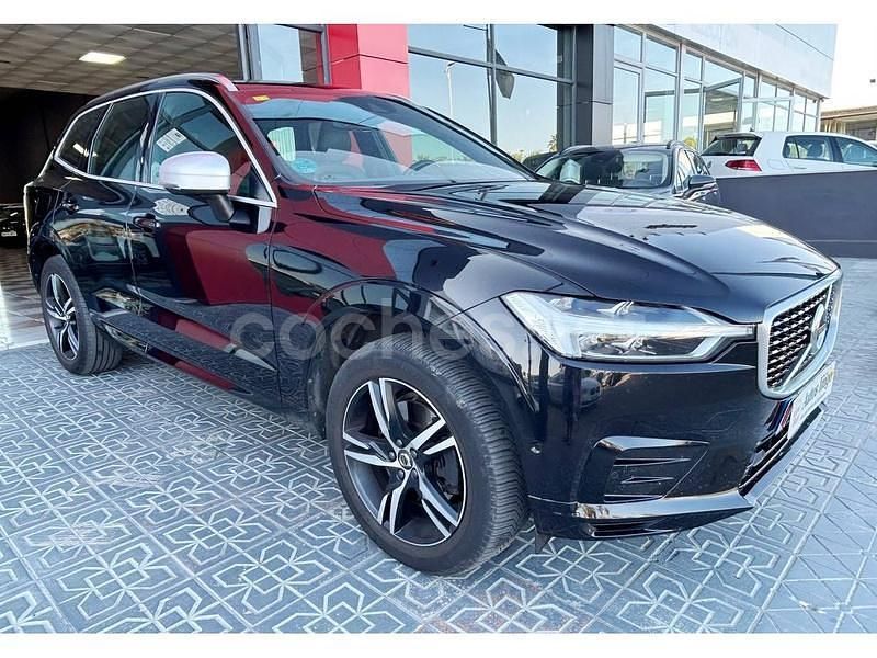 Negro Usado 2018 Volvo XC60 R-Design SUV | 29.800 € (Un poco caro) - Imagen 1/4
