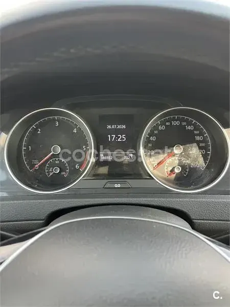 Usado VW Golf VII 115 CV (84 kW) 2018 Negro Familiar