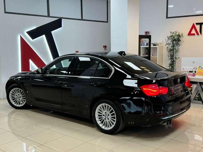 Usado BMW 330e iPerformance 252 CV (185 kW) 2016 Negro Berlina