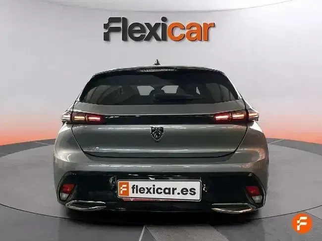 Usado Peugeot 308 Allure 130 CV (95 kW) 2024 Gris