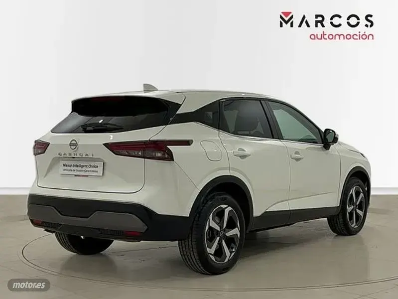 Usado Nissan Qashqai N-Connecta 158 CV (116 kW) 2023 Blanco SUV