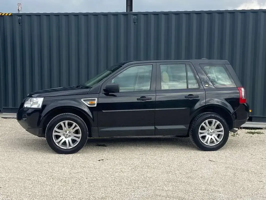 Usado Land Rover Freelander 2 HSE 160 CV (117 kW) 2008 Negro SUV