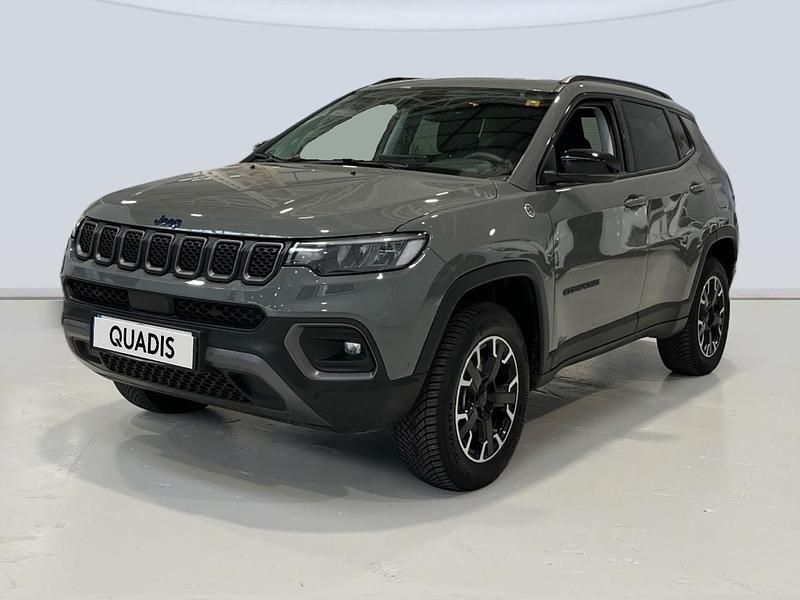 Occasion Jeep Compass Trailhawk 241 ch (177 kW) 2023 Gris SUV