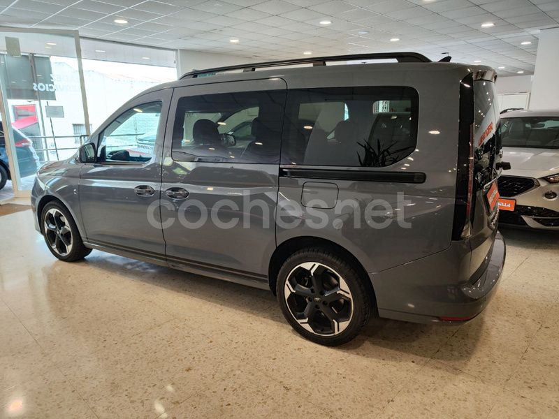 Usado Ford Grand Tourneo Connect Sport 102 CV (75 kW) 2023 Gris / plata Monovolumen