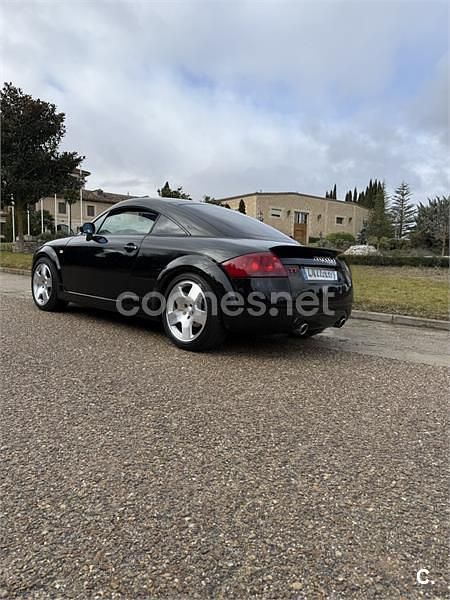 Usado Audi TT 225 CV (165 kW) 2001 Negro Coupe