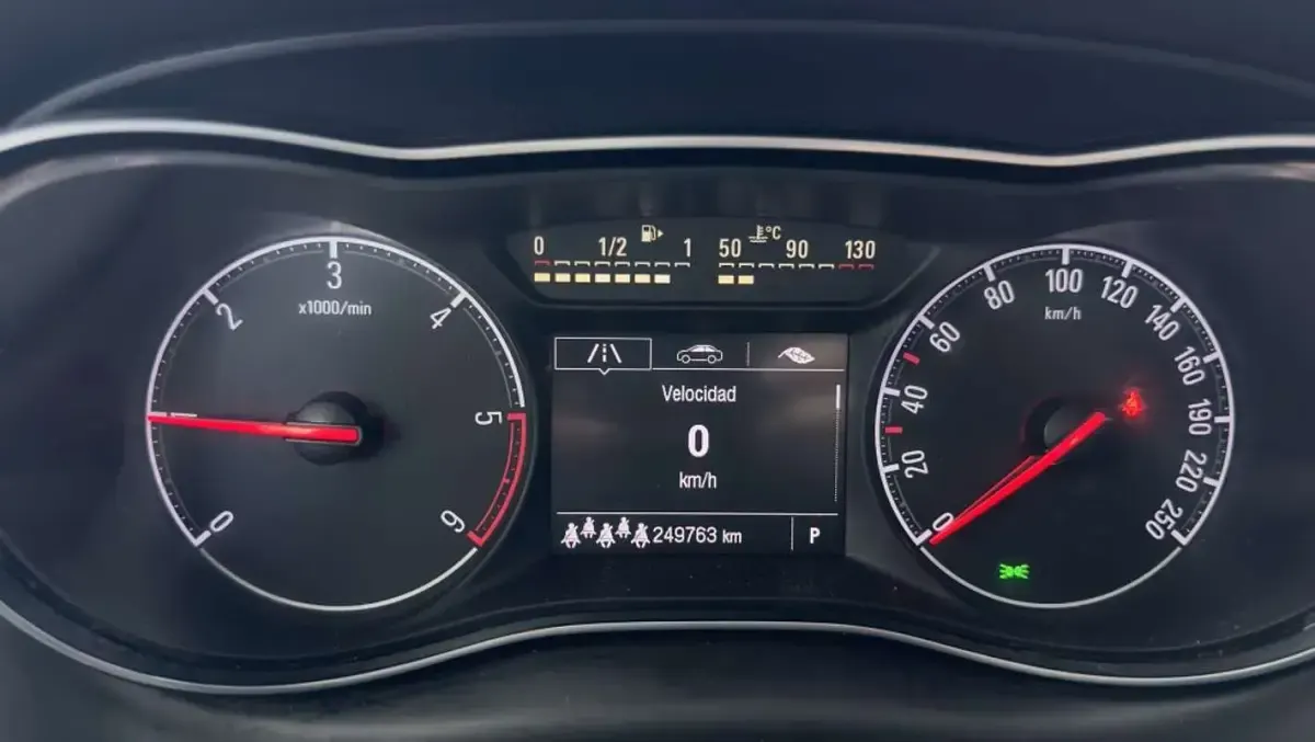 Usado Opel Zafira Excellence 170 CV (125 kW) 2017 Azul Monovolumen