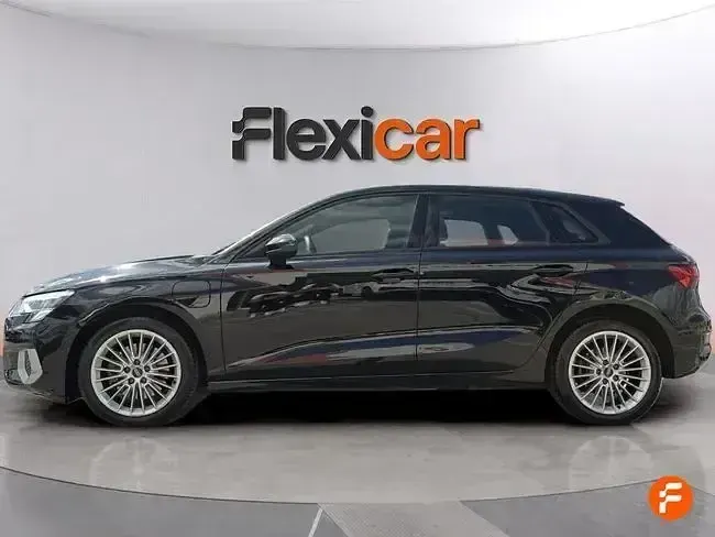 Usado Audi A3 Sportback e-tron Advanced Plus 204 CV (150 kW) 2022 Negro Utilitario