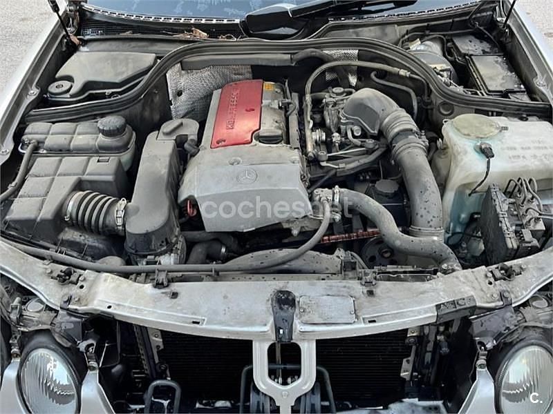 Usado Mercedes CLK200 Elegance 163 CV (119 kW) 2001 Blanco Coupe