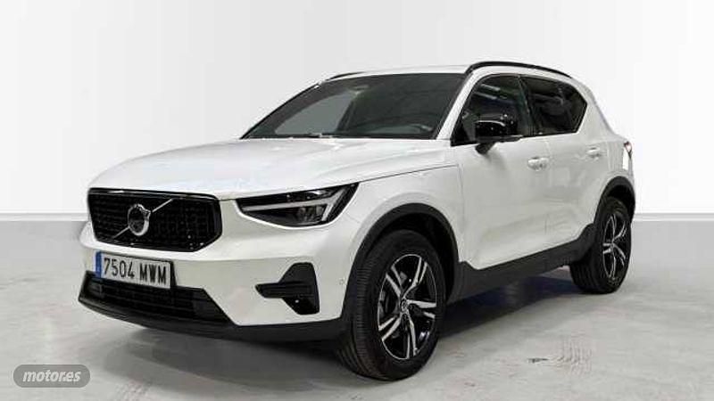 Blanco Usado 2024 Volvo XC40 Plus SUV | 40.900 € (Caro) - Imagen 1/4