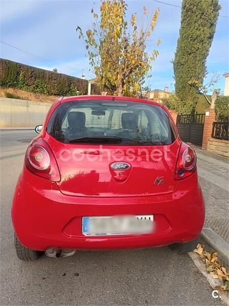 Usado Ford Ka ST 69 CV (50 kW) 2014 Rojo Berlina