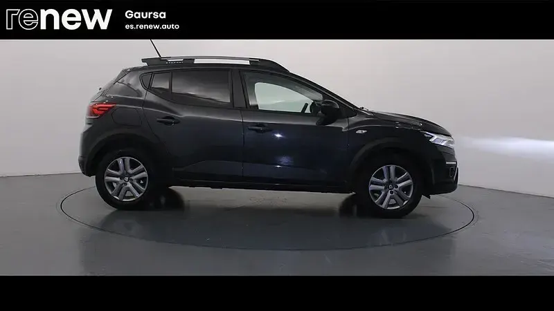 Usado Dacia Sandero Comfort 101 CV (74 kW) 2021 Gris Berlina