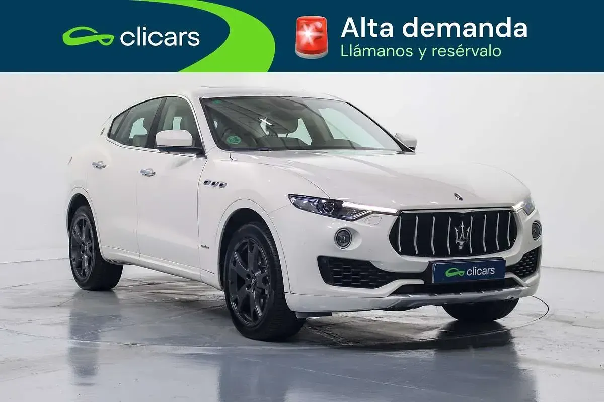 Usado Maserati Levante GranLusso 349 CV (256 kW) 2017 Blanco SUV