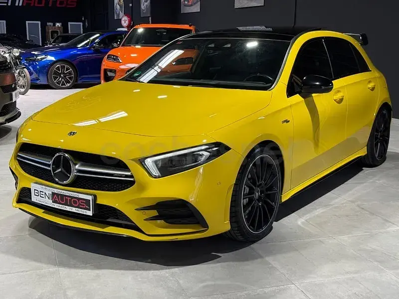 Usado Mercedes A35 AMG 306 CV (225 kW) 2019 Amarillo Berlina