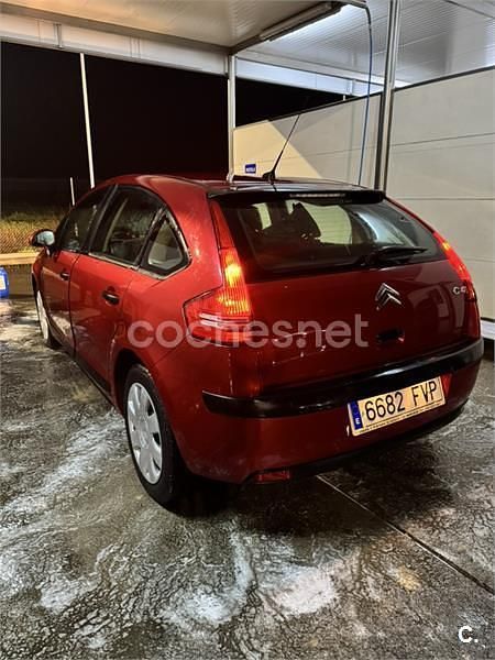 Usado Citroën C4 90 CV (66 kW) 2007 Granate Berlina