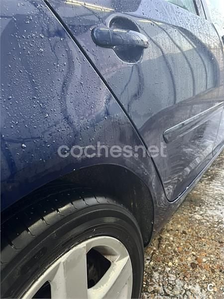 Usado VW Golf IV Highline 105 CV (77 kW) 2005 Azul Berlina