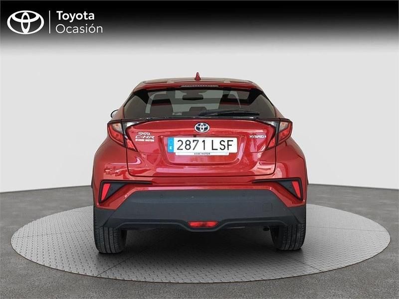 Usado Toyota C-HR Advance 122 CV (89 kW) 2021 Rojo SUV