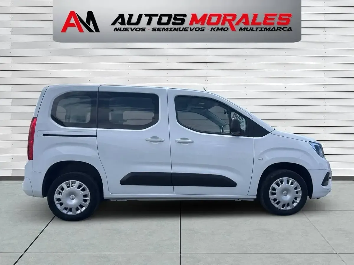 Usado Opel Combo Edition+ 102 CV (75 kW) 2022 Blanco Monovolumen