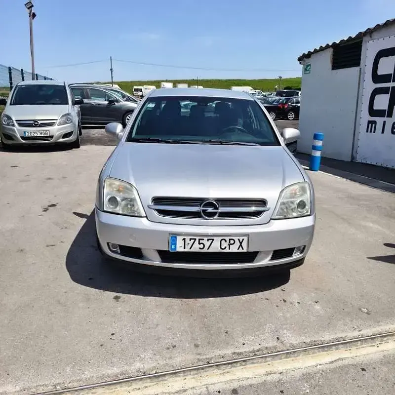 Usado Opel Vectra Comfort 122 CV (89 kW) 2003 Gris Berlina