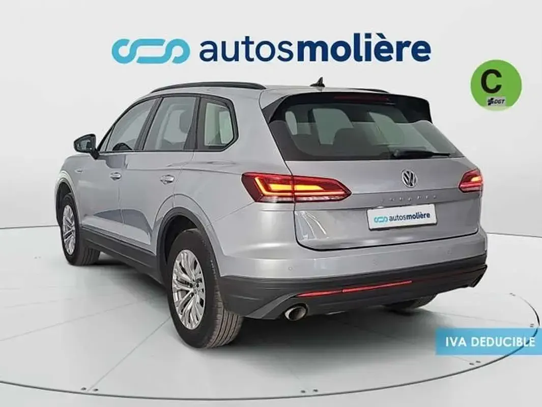 Usado VW Touareg Pure 231 CV (169 kW) 2019 Gris SUV