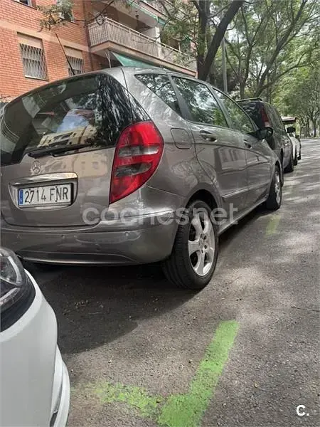 Usado Mercedes A170 Avantgarde 116 CV (85 kW) 2007 Gris / plata Monovolumen