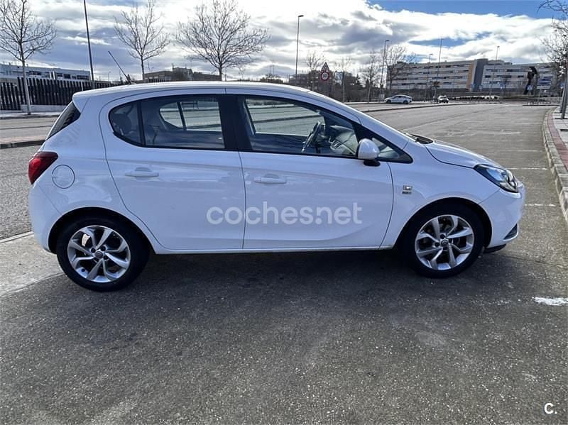 Usado Opel Corsa 90 CV (66 kW) 2019 Blanco Utilitario