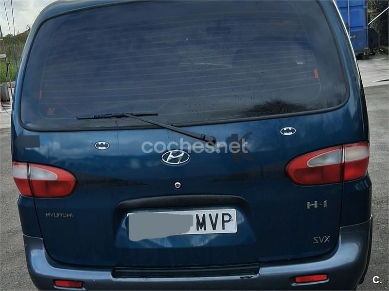 Usado Hyundai H-1 85 CV (62 kW) 1998 Verde Monovolumen