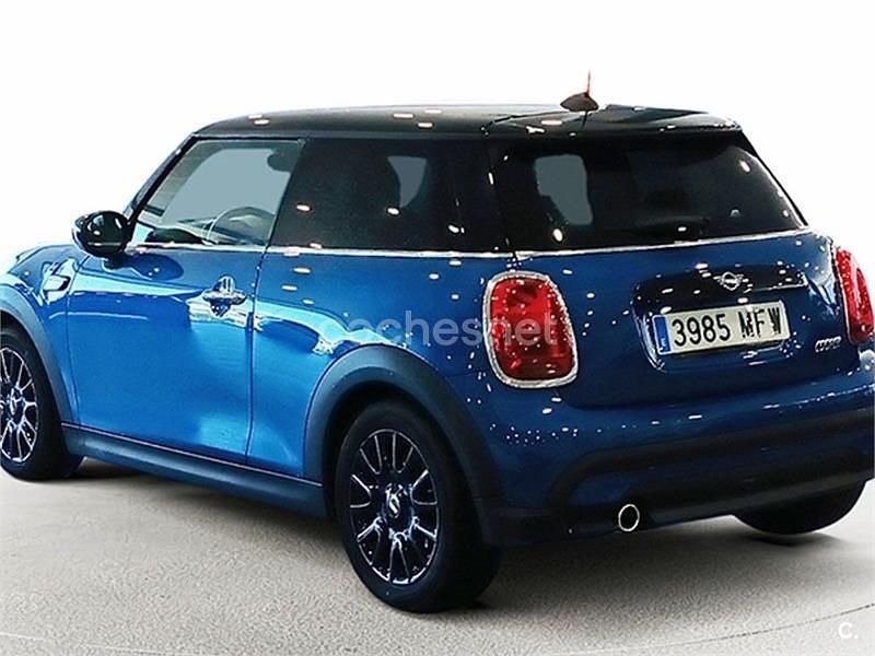 Usado Mini Cooper 136 CV (100 kW) 2023 Azul Utilitario