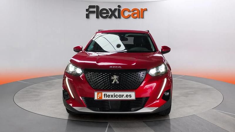 Usado Peugeot 2008 Allure 131 CV (96 kW) 2020 Rojo SUV