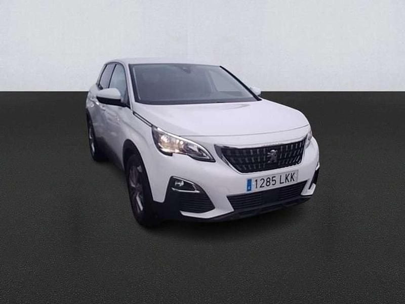 Usado Peugeot 3008 Style 131 CV (96 kW) 2020 Blanco SUV