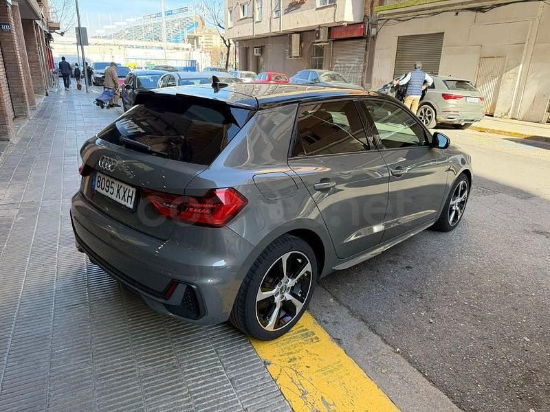 Usado Audi A1 Sportback S-Line 116 CV (85 kW) 2019 Gris / plata Utilitario