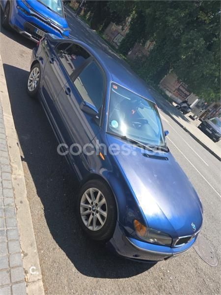 Azul Usado 2004 BMW 318 Berlina | 2900 € (Precio justo) - Imagen 1/4