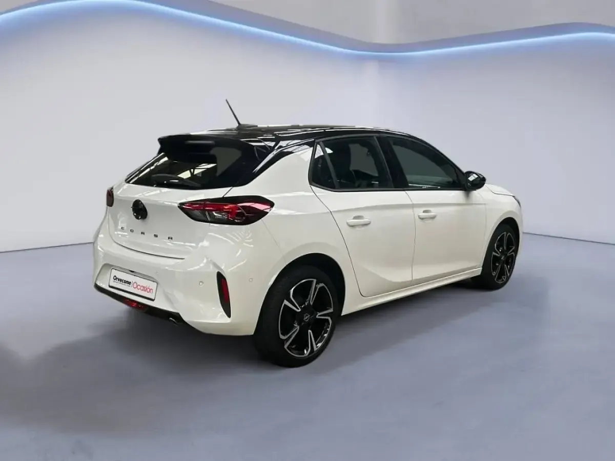 Usado Opel Corsa 100 CV (73 kW) 2024 Blanco Utilitario
