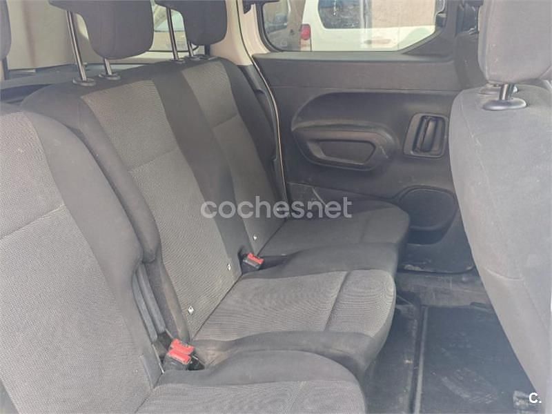 Usado Citroën Berlingo Feel 100 CV (73 kW) 2020 Blanco Monovolumen