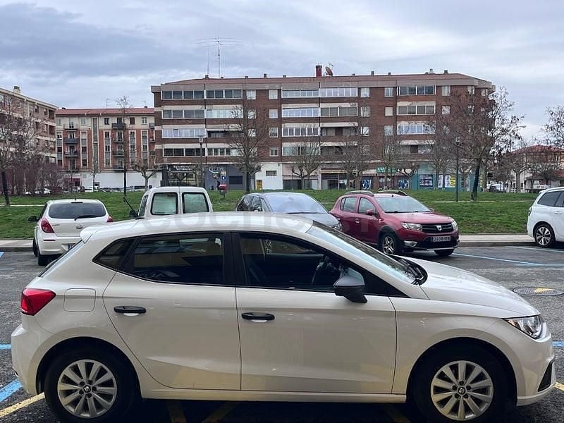 Käytetty Seat Ibiza Reference 80 HP (58 kW) 2023 Valkoinen Viistoperä