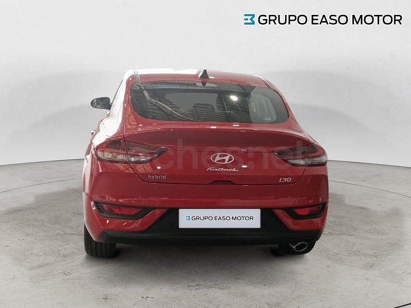 Nuevo Hyundai i30 100 CV (73 kW) 2025 Blanco Berlina