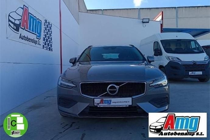 Usado Volvo V60 Kinetic 150 CV (110 kW) 2019 Familiar