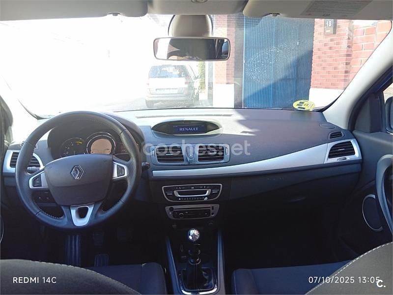 Usado Renault Mégane GrandTour Bose Edition 130 CV (95 kW) 2012 Azul Familiar