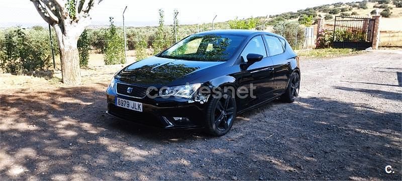 Negro Usado 2016 Seat Leon CONNECT Berlina | 8600 € (Precio justo) - Imagen 1/4