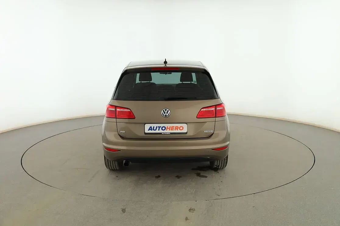 Usado VW Golf Sportsvan Edition 110 CV (80 kW) 2016 Beige Monovolumen