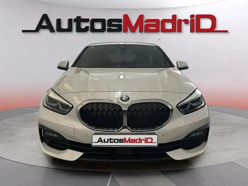 Usado BMW 118 150 CV (110 kW) 2022 Blanco Utilitario