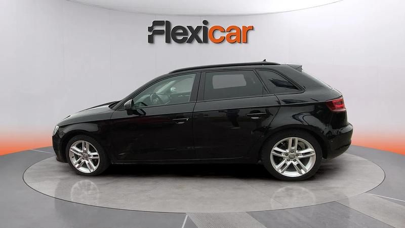 Usado Audi A3 Premium 110 CV (80 kW) 2015 Negro Coupe