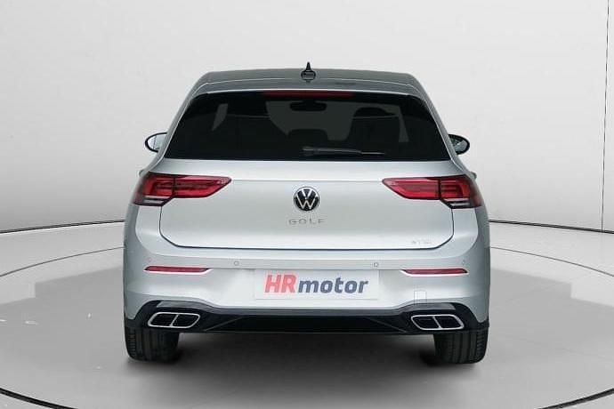 Occasion VW Golf VIII R-line 150 PK (110 kW) 2023