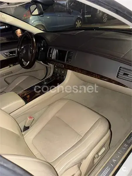 Usado Jaguar XF Premium Luxury 207 CV (152 kW) 2009 Blanco Berlina