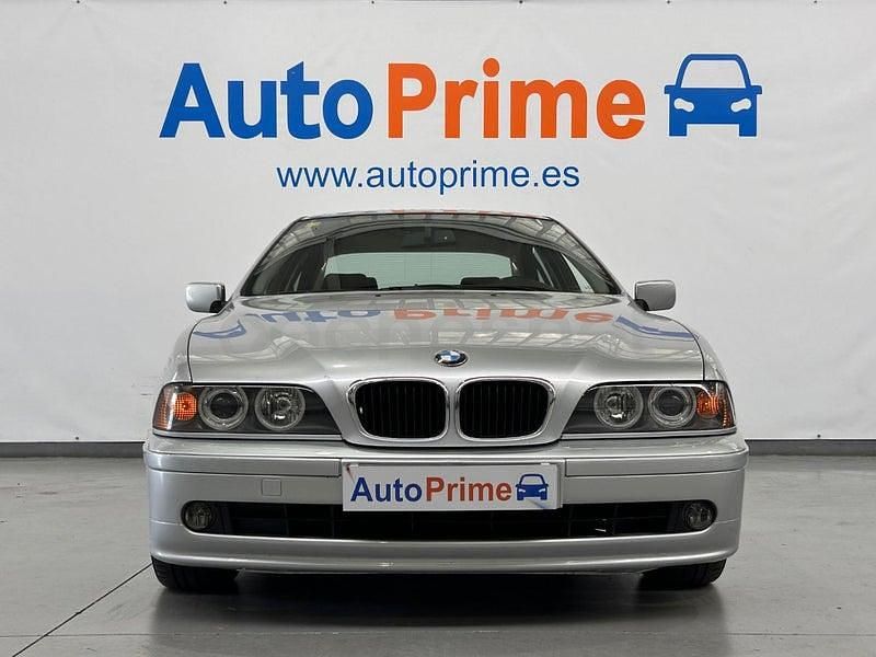 Usado BMW 525 Comfort Edition 163 CV (119 kW) 2002 Gris / plata Berlina