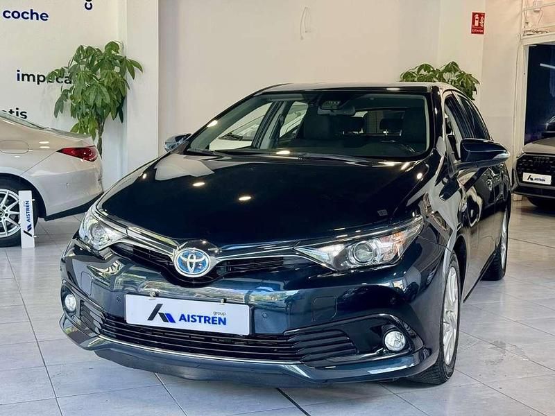Negro Usado 2016 Toyota Auris Hybrid Active Utilitario | 11.300 € (Precio justo) - Imagen 1/4