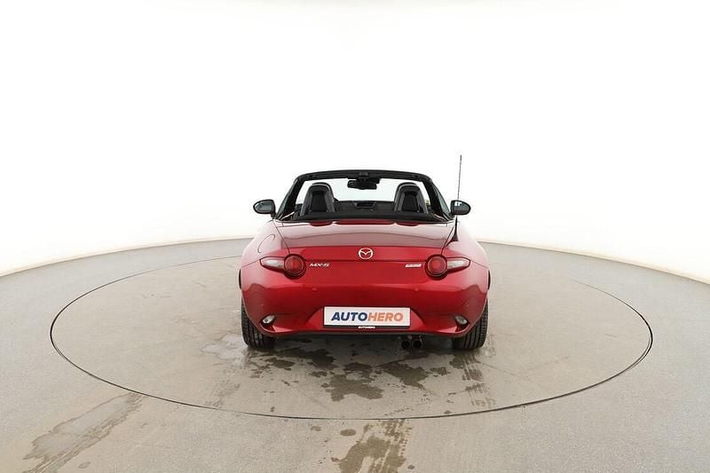 Usado Mazda MX5 184 CV (135 kW) 2019 Rojo Descapotable
