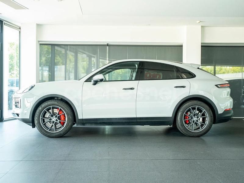 Usado Porsche Cayenne 474 CV (348 kW) 2025 Blanco SUV
